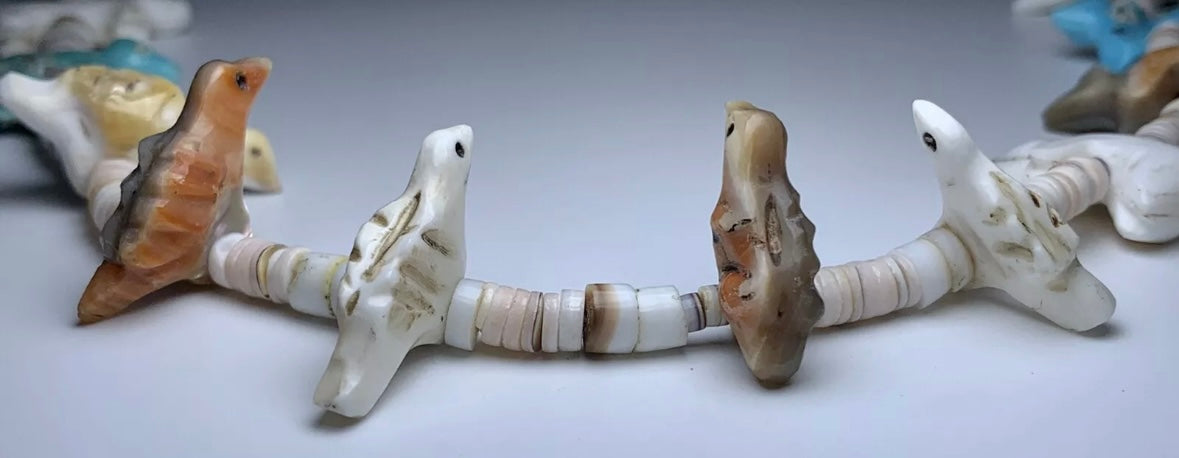 1940s Native Zuni Carved Multi Stone Bird Fetish Necklace By Leekya Deyuse (d.)