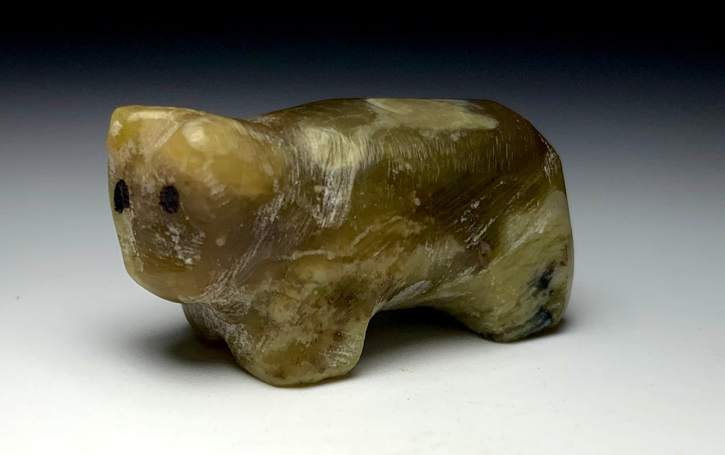 Mid Century Native Zuni Carved Serpentine Bear Fetish By Theodore Kucate (d.)