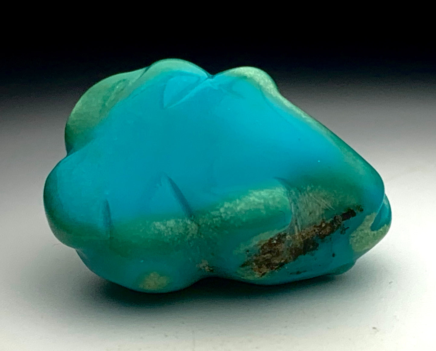 Mid Century Native Zuni Carved Turquoise Frog Fetish By Leo Poblano (d.)