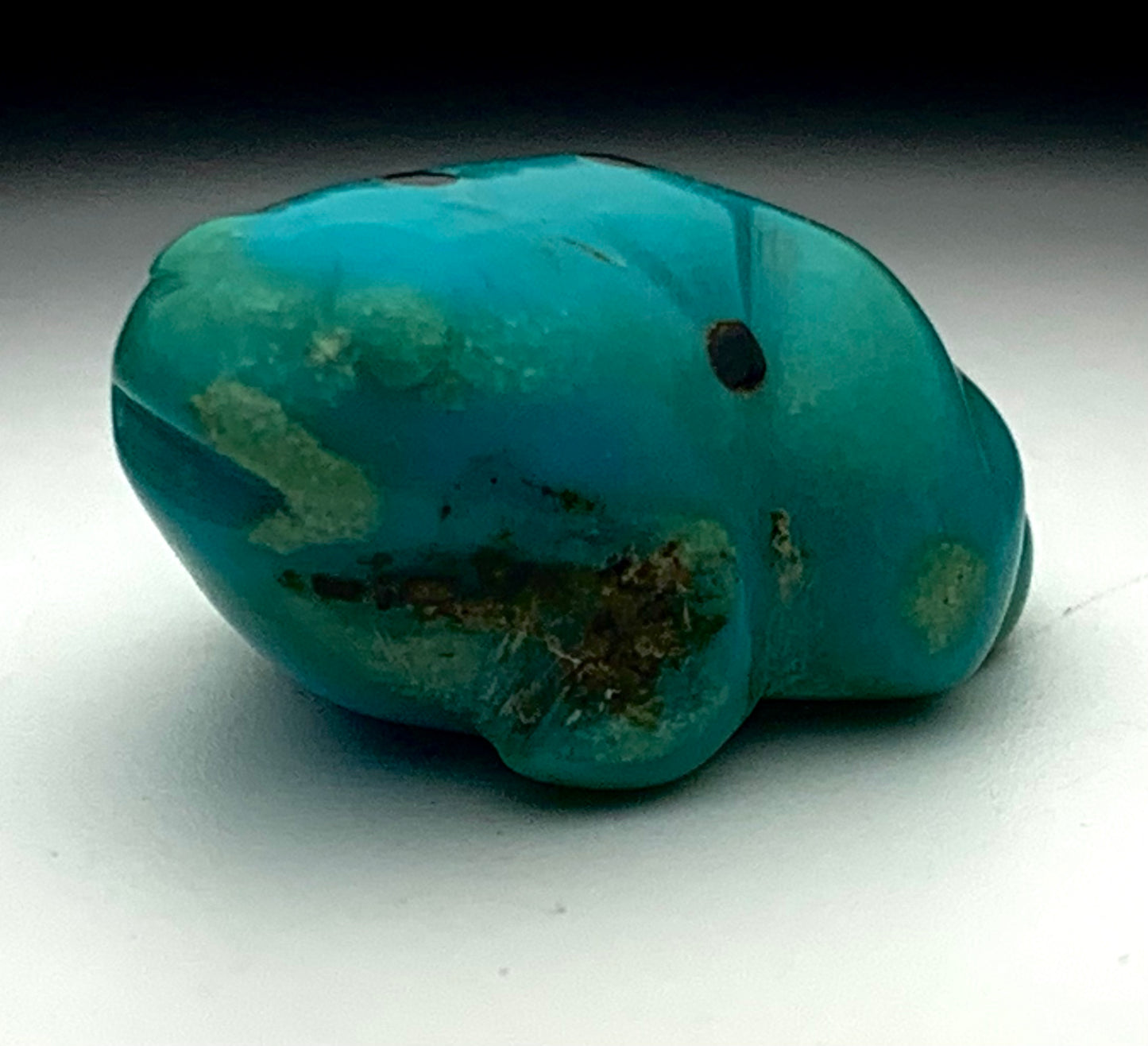 Mid Century Native Zuni Carved Turquoise Frog Fetish By Leo Poblano (d.)