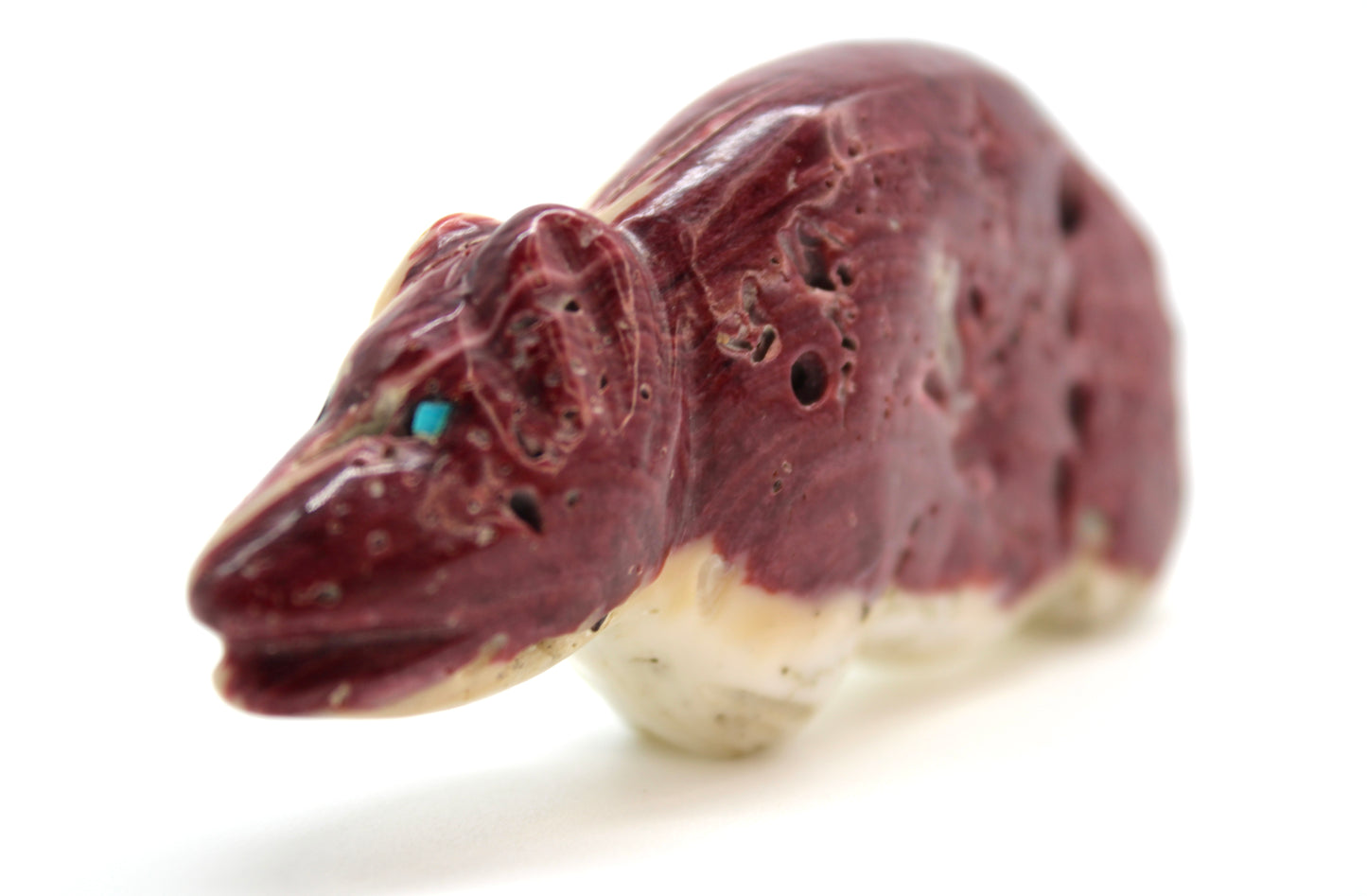 Finest Mid Century Native Zuni Carved Clam Shell Bear Fetish By Leekya Deyuse (d.)